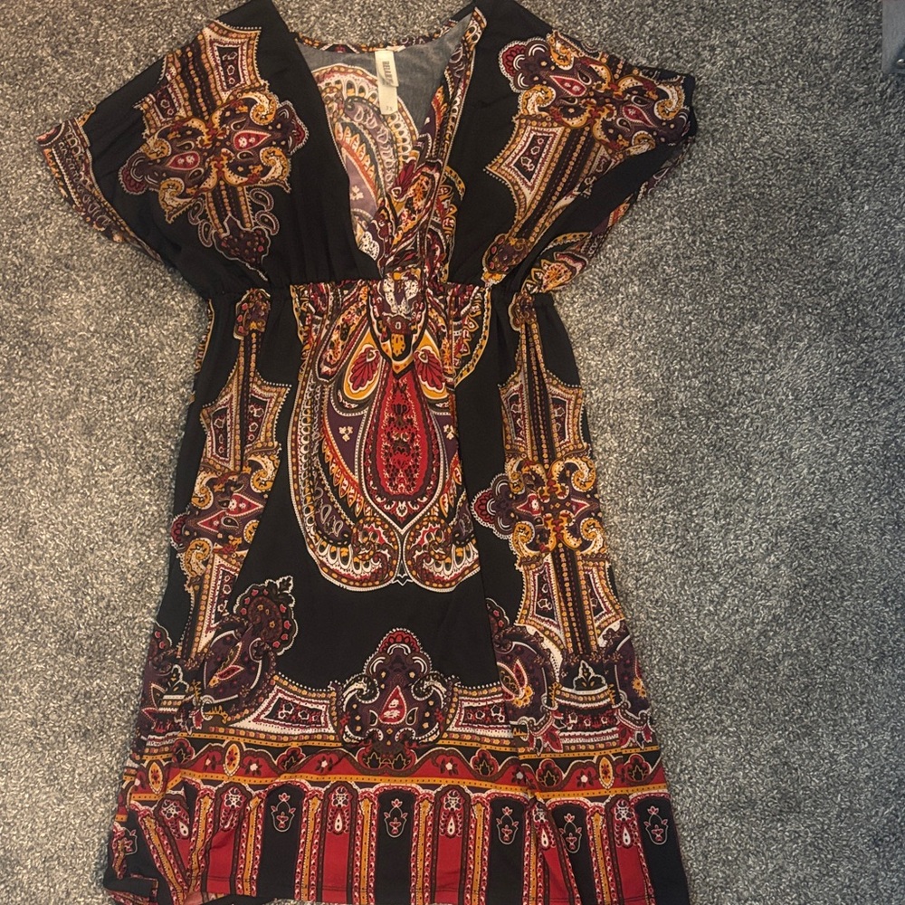 Elegant Paisley Print Dress